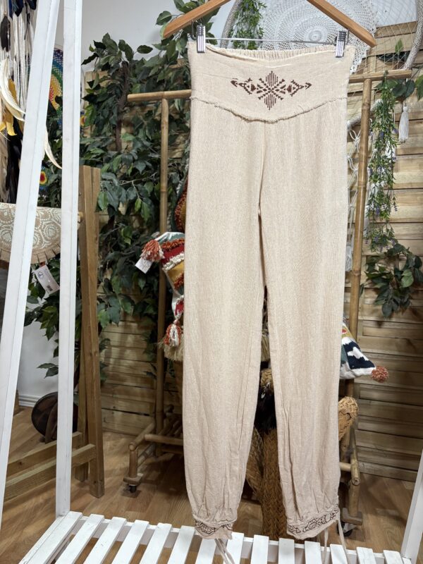PANTALON ETNICO VENTURE - Imagen 4