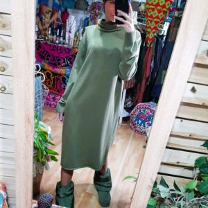 Vestido Cuello Alto Overside