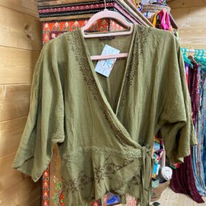 Blusa Cruzada Venture